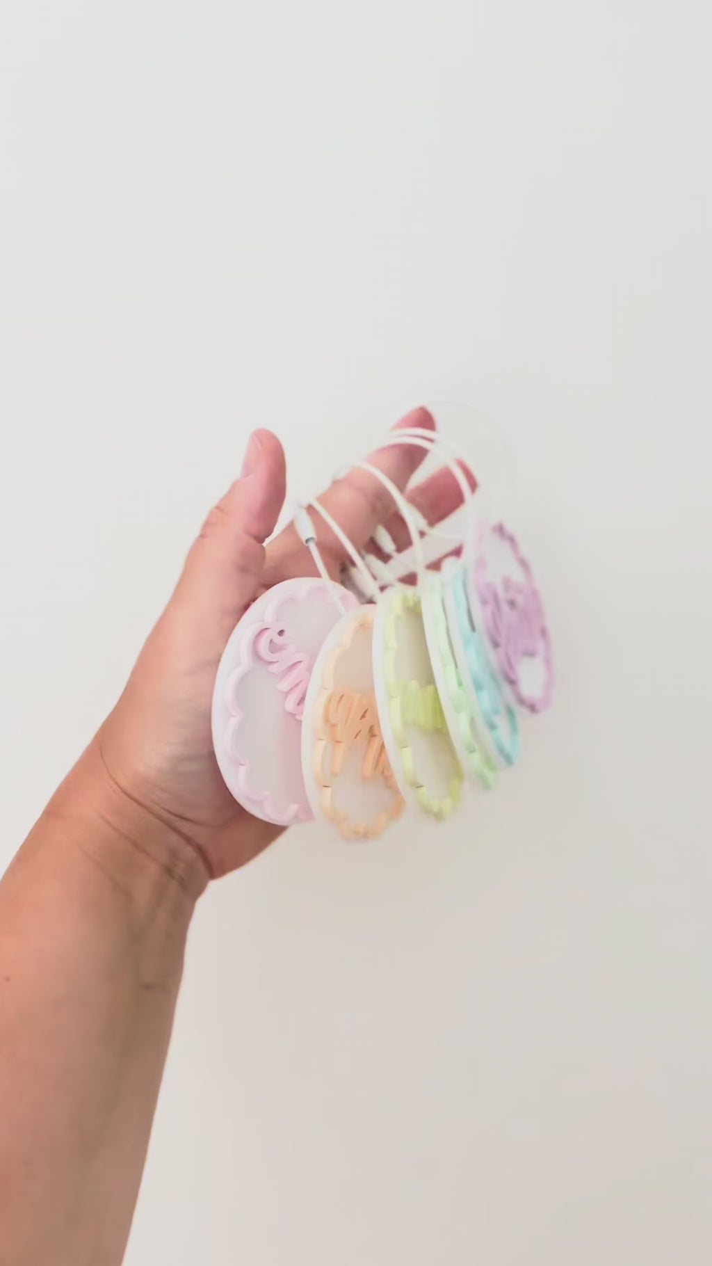 Scalloped Bag Tags