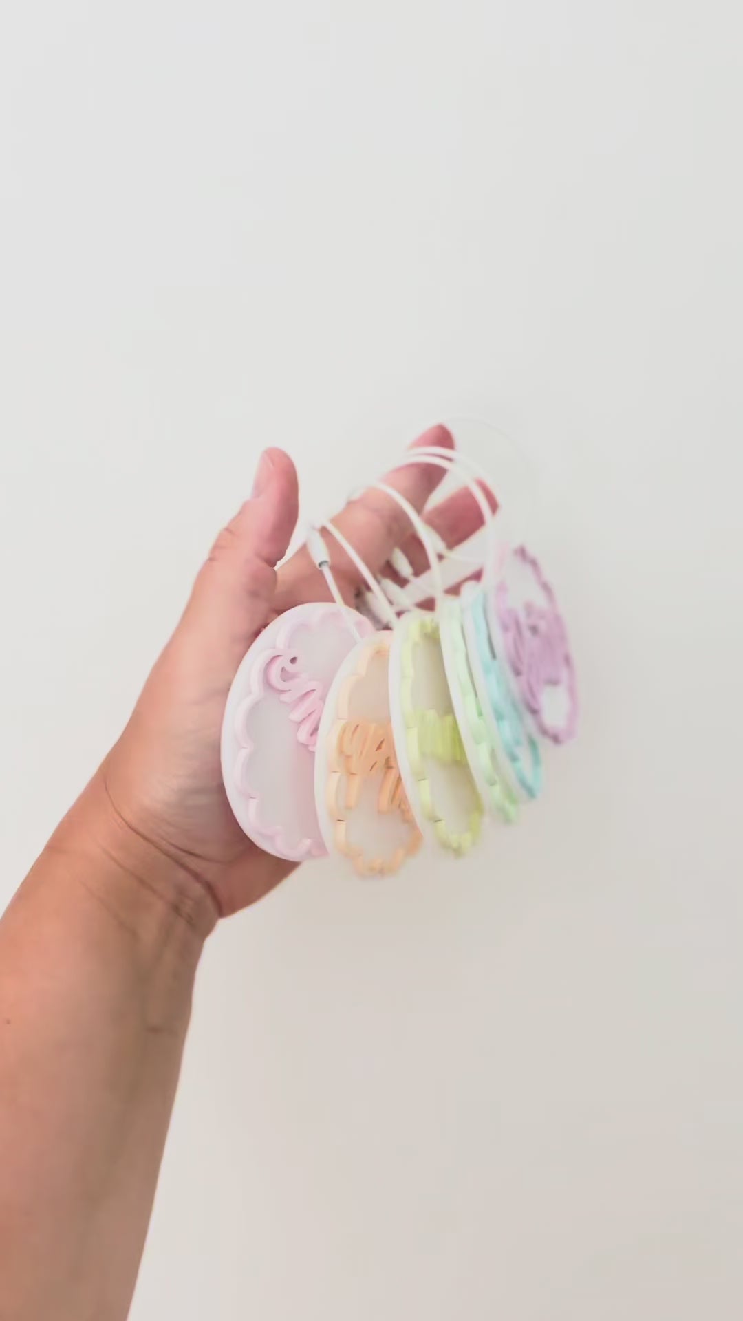 Scalloped Bag Tags